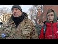 «Извините, мы не будем умирать за эту землю!» Жены мобилизованных протестуют у Кремля