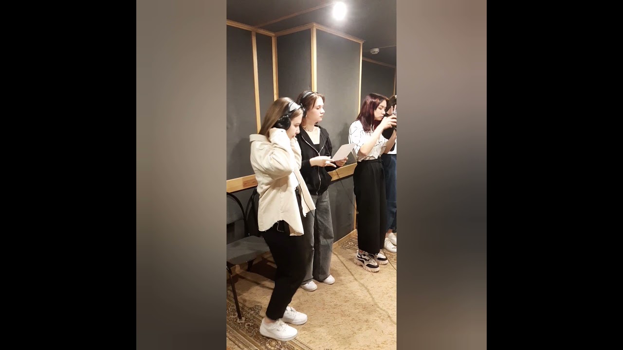 Подглядываем за S.M.S. в студии👀