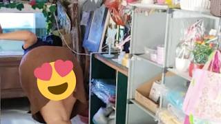 Membuka Paket Dan Merubah Posisi Kursi Diruang Tamu