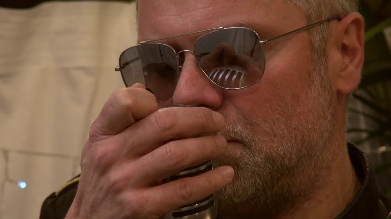 THE BESIDES play LENNON live !