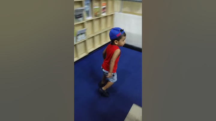 Cute kid running 4K
