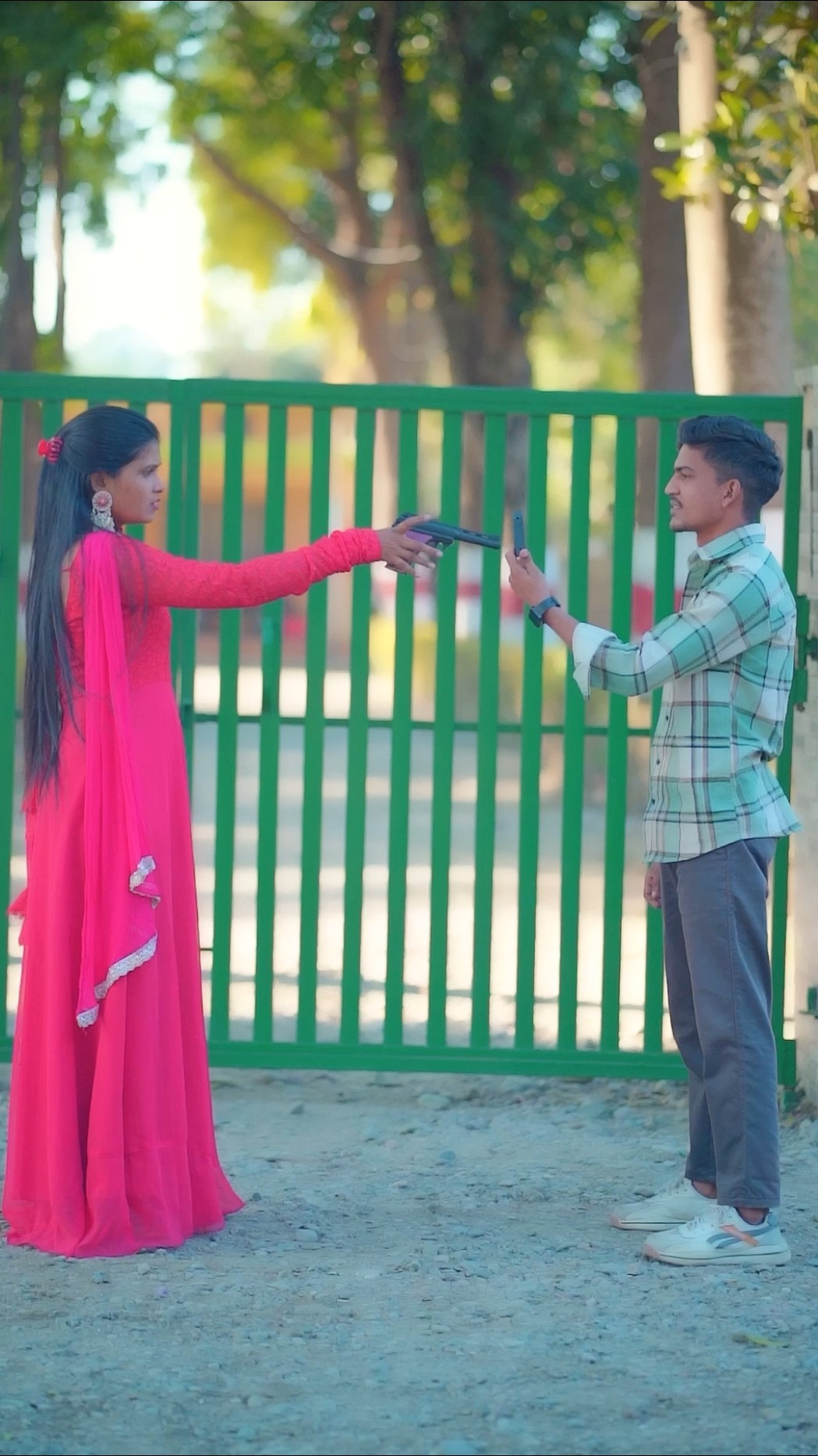 Ro bhi na pau ab to tanha rato me