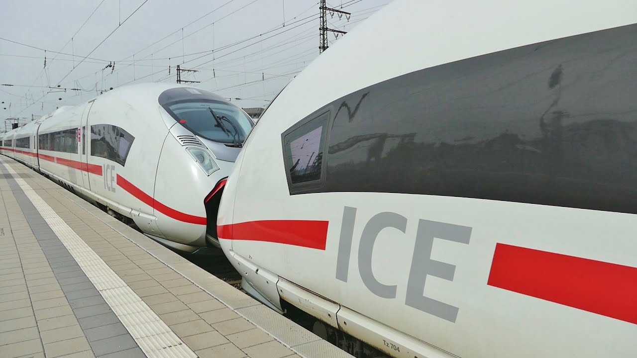 Zugverkehr in München - Pasing mit Werbeloks und ICE Velaro