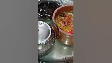 صباح مليئي بالعافيه راحه بال نعمه لاتقدر بثمن للفقير وللغني متشابهين رغم اختلافنا 