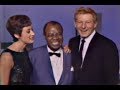 Capture de la vidéo Louis Armstrong, Danny Kaye & Caterina Valente, 'A Salute To Louis'