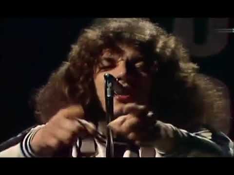 Geordie feat. Brian johnson: all because of you (live tv performance 1973)