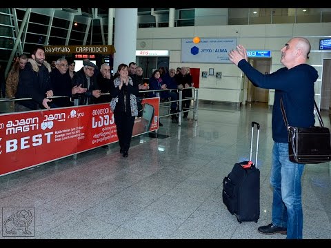 „ოსკარზე“ ნომინირებული ფილმის „მანდარინების“ რეჟისორი ზაზა ურუშაძე თბილისშია