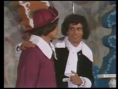 طبعا ما هو ريشك ط ول أضحك مع حسن حسني و ليلى حمادة من مسرحية طبيب رغم أنفة 