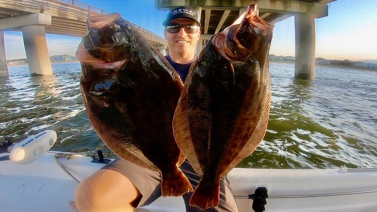 GIANT Flounder Fishing on Bridge Pilings + Bull Redfish YouTube