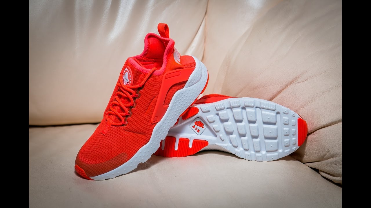 nike huarache red and white