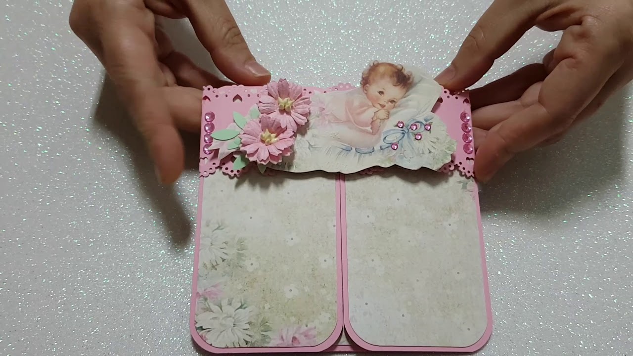 Postal de menina Muitas felicidades Papás