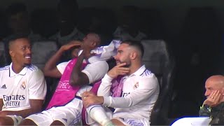 La broma de Rüdiger a Vinicius en el banquillo