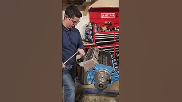 I could build engines like this all day. This 350 small block chevy in GM Corporate Blue #classic