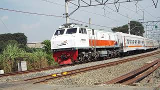 Lokomotif Cc 203 20 Kereta 322 Serayu Pagi