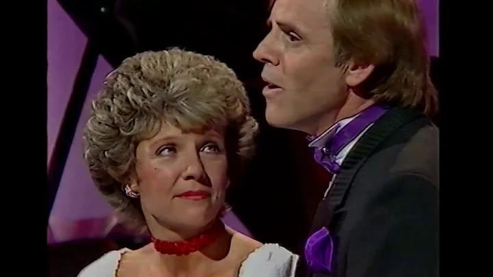 Leah Bell & Simon Fricker - 'Waltz Medley'