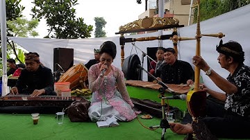 Kacapi Gambang ( Ceceng, Apih Asep & Engkay) : Senggot
