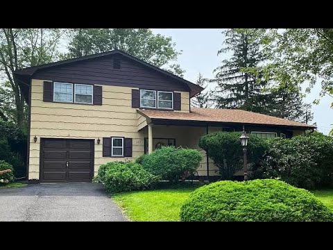 352 Cindy Street, Old Bridge, NJ home video tour