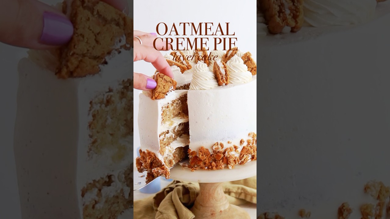 Oatmeal creme pie cake inspired by my nostalgia for Little Debbie’s 🥰 recipe at sugarandsparrow.com