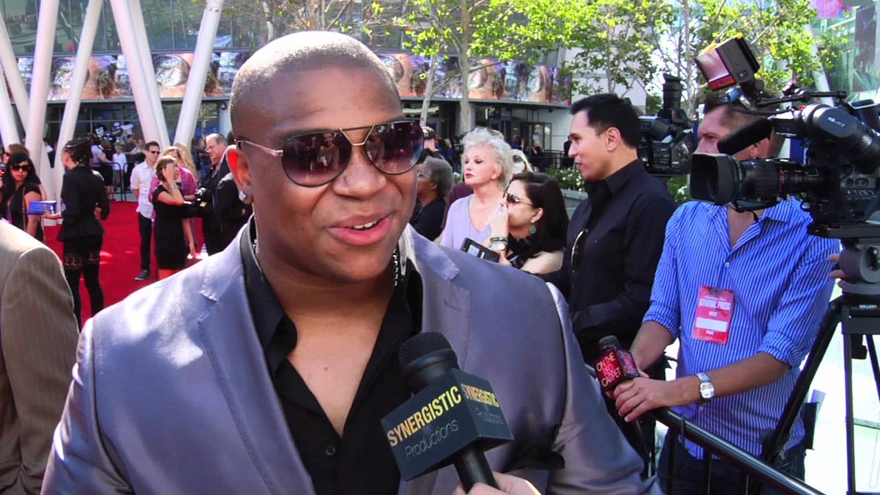 Michael Lynche Style Secrets American Idol Season 11 Finale Red