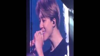 BTS ANSWER LOVE MYSELF - Love Yourself tour Newark 2018
