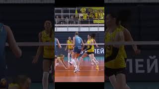 middle blocker 😅#Superleague#volleyru