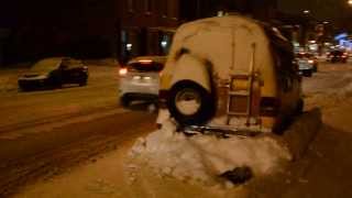 FUNKY OLD 85-91 CHEVY VAN - SNOWED IN
