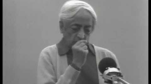 Audio | J. Krishnamurti – Saanen 1976 – Zevende openbare toespraak – Als je een licht bent voor...