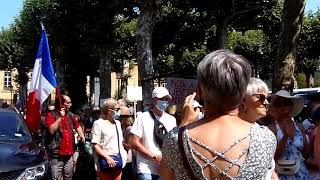 Manifestation des anti-pass à Sarlat