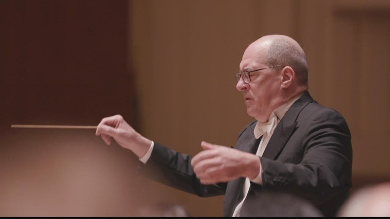 Conductor lifts his baton for last time heading Atlanta Symphony Orchestra