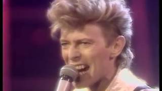 David Bowie - I Wanna Be Your Dog (Live)