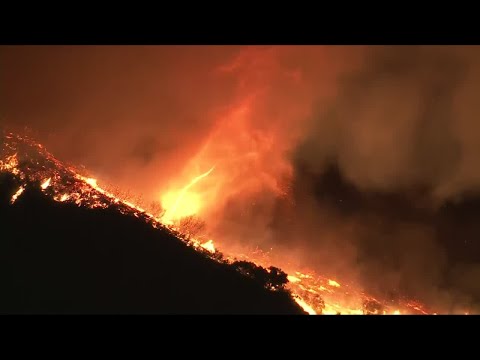Fire tornado forms