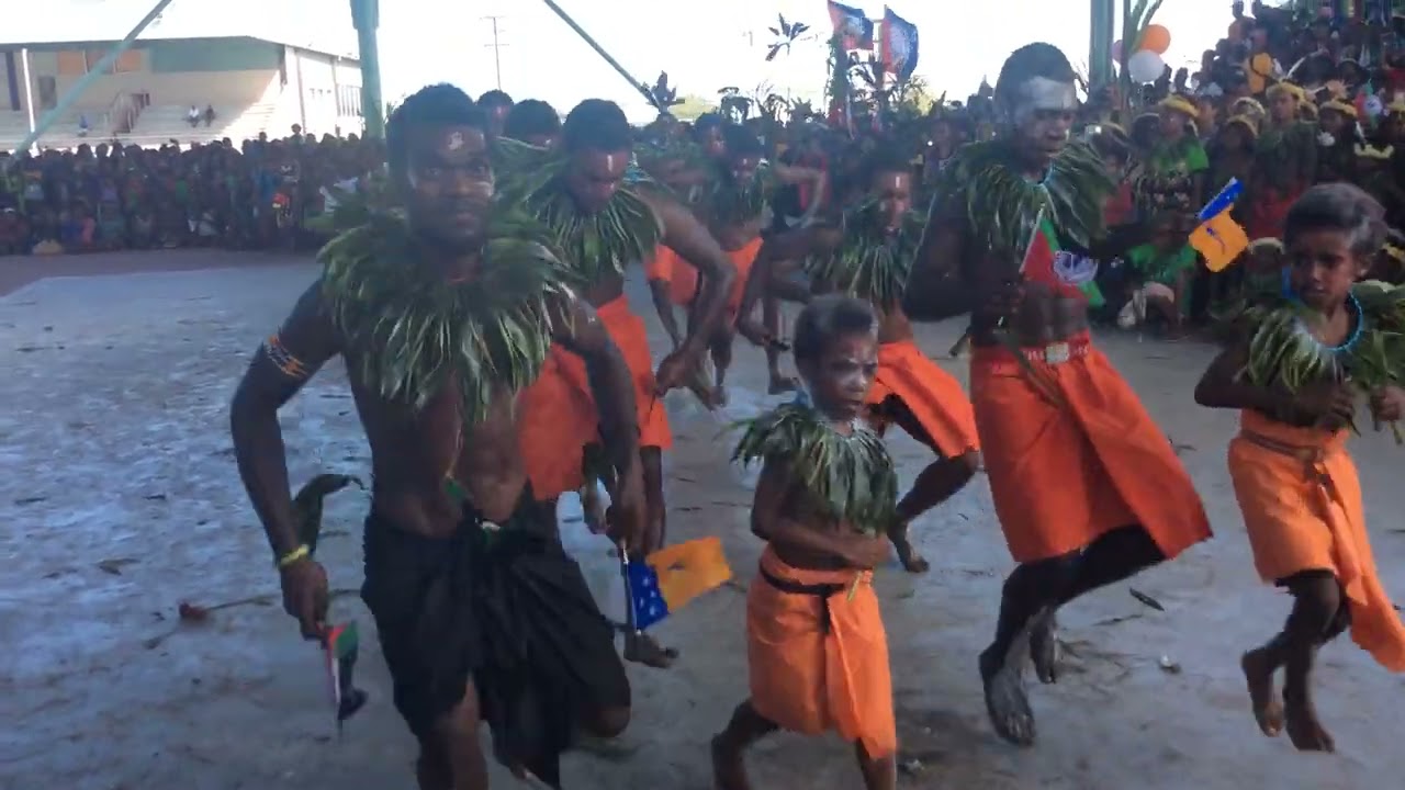 New Ireland Boys dance