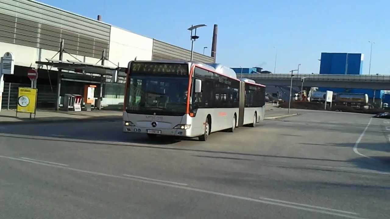 Linie 25 und 27 bei der Haltestelle Chemiepark