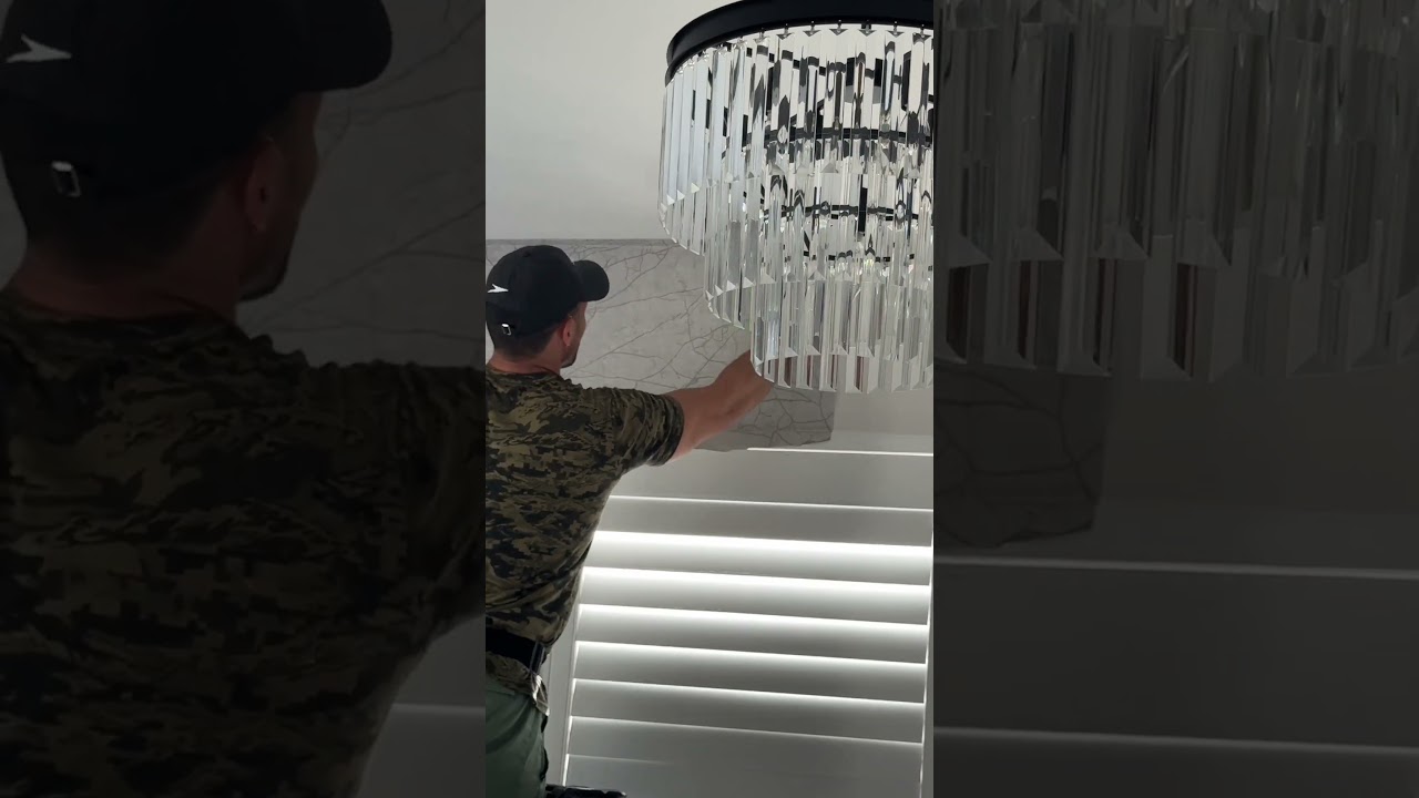 This is How Real Wallpaper Pros Work!