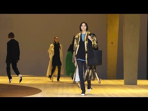 Celine | Fall Winter 2017/2018 Full Fashion Show | Exclusive