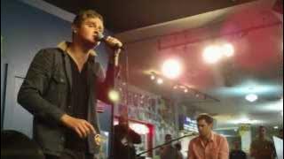 Download lagu Keane - This Is The Last Time (Acoustic) - Live at Amoeba Records in San Francisco