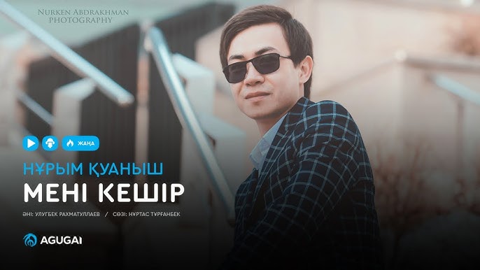 Жалаңаш және семіз азиялық әйелдер Қынаптан сперматозоидты жалаған видео