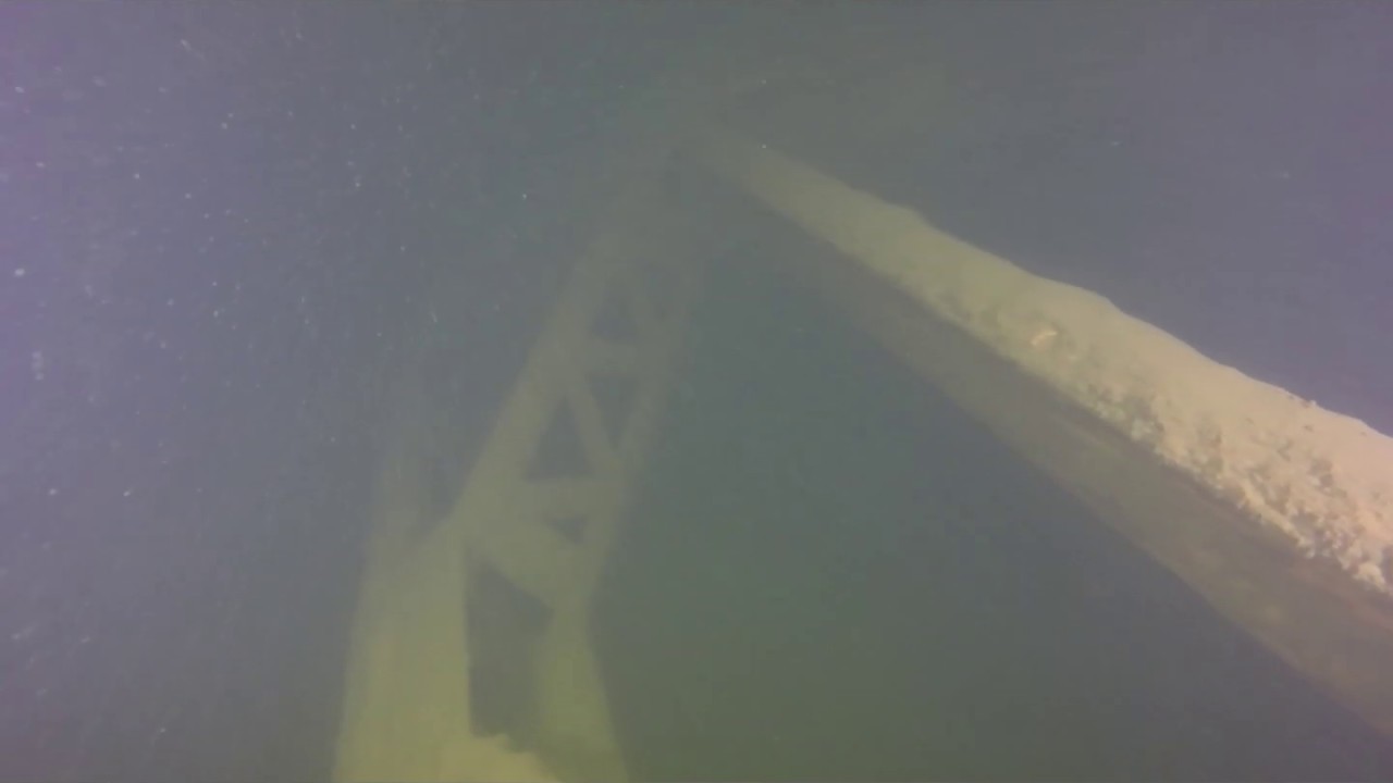 Second dive on the old Kimberling Bridge under Table Rock Lake YouTube
