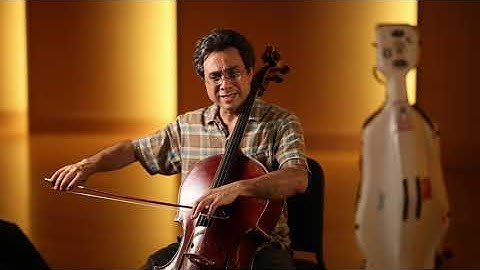 Smooth Bow Changes: III. Curve (vertical)