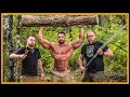 Axtwerfen mit Kevin Wolter - Bodybuilder in der Wildniss - Outdoor Bushcraft Survival