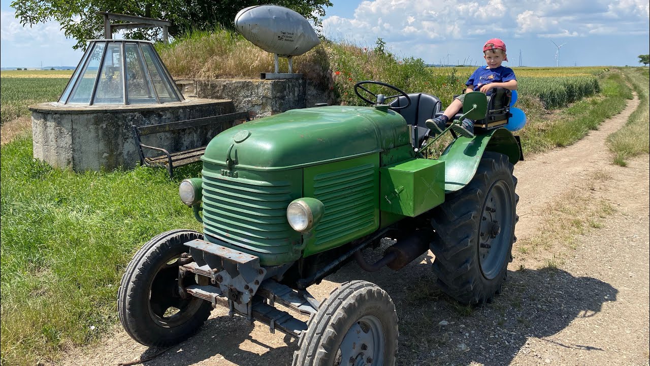 Traktor Ausfahrt Steyr T 180