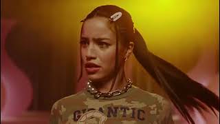 Emilia - CUATRO VEINTE ( video Teaser ) 4:20 🧸 JUEVES