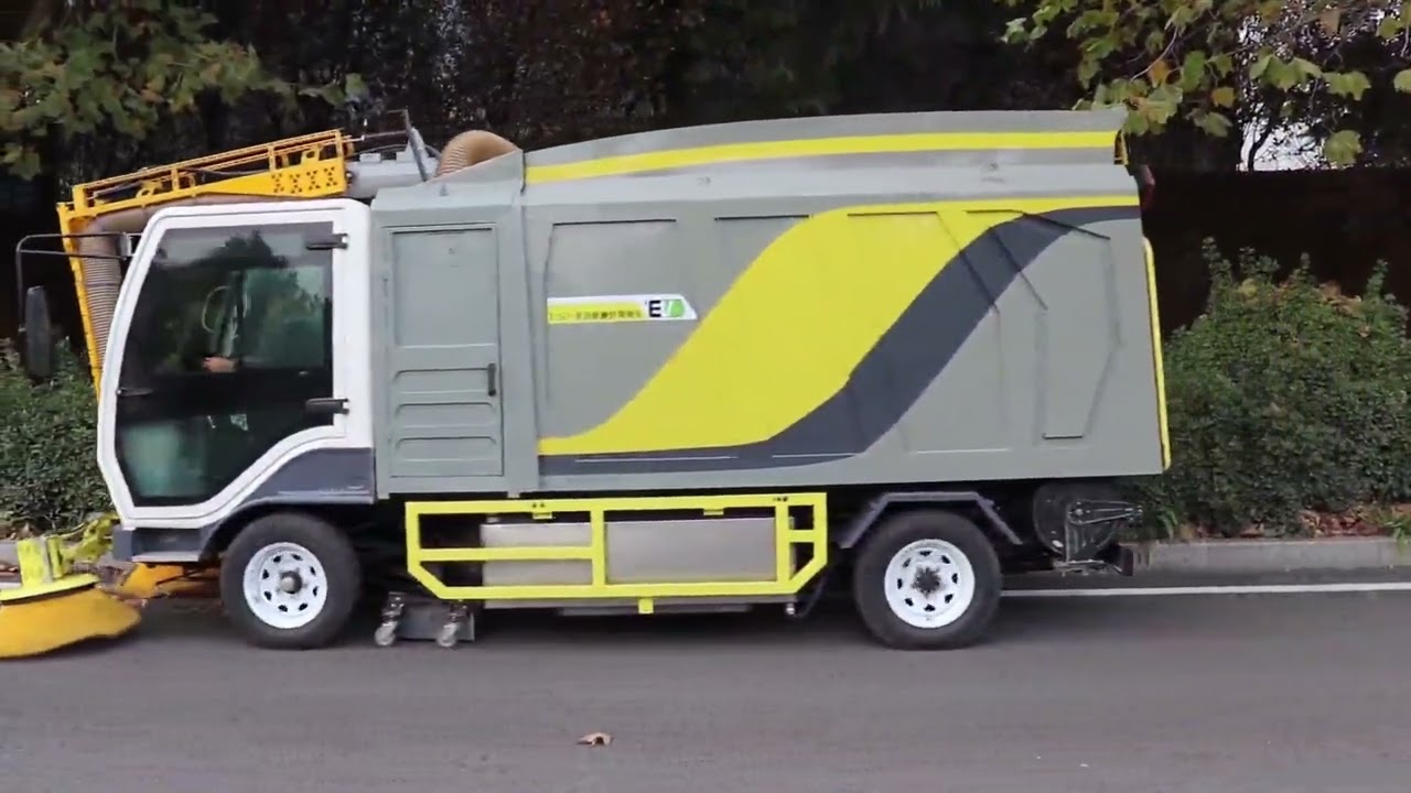Leaf Collecting Truck/Truck Mounted Leaf Vacuum/Street Sweeper Leaves BY-T50