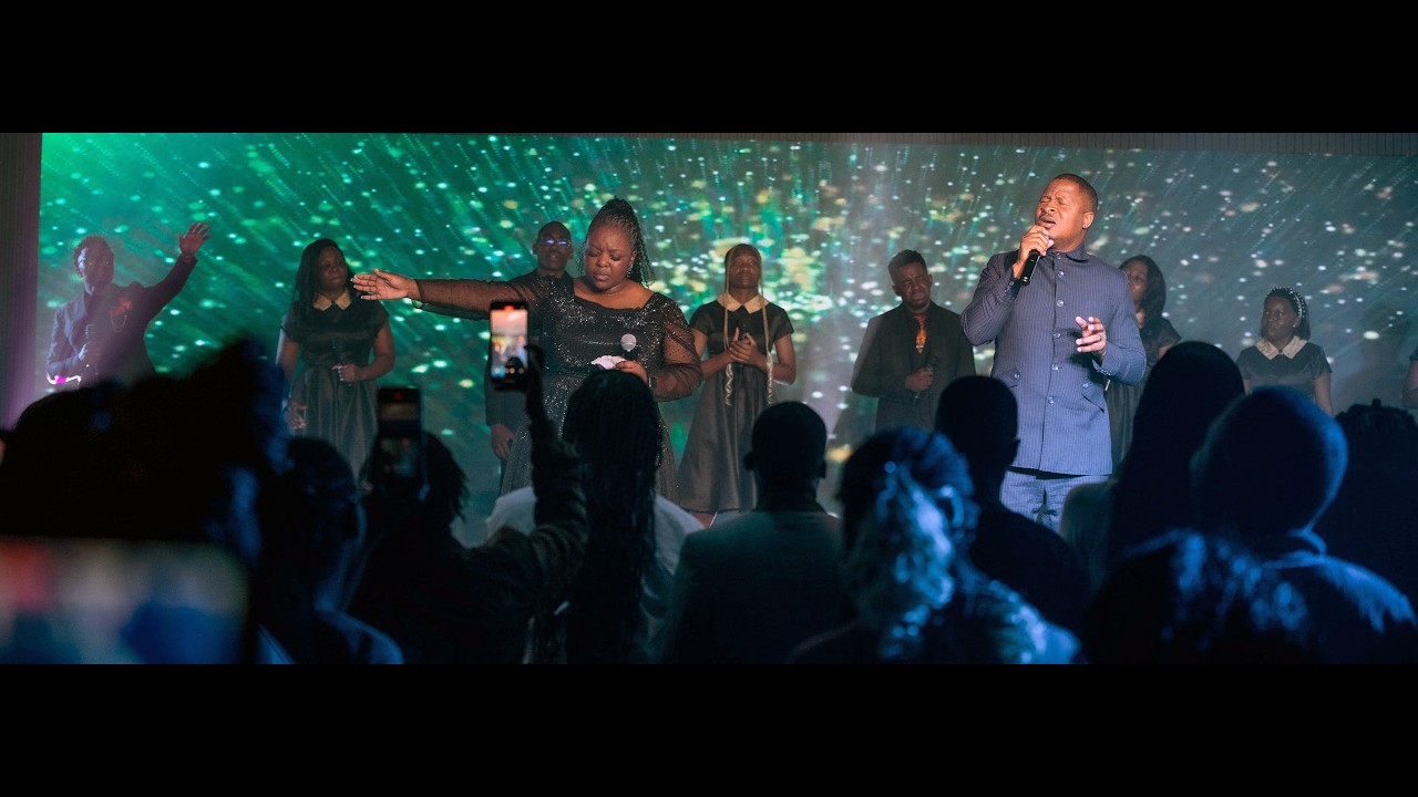 NYASHA MUTONHORI FT MINISTER MICHAEL MAHENDERE - HALLELUJAH
