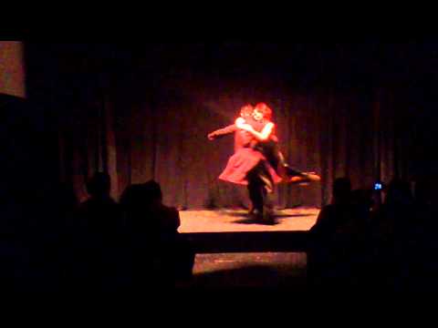 Noche de Tango con Cristian Sánchez y Valeria Lorduguin