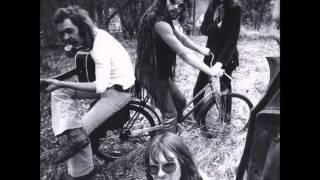 Video-Miniaturansicht von „Amon Düül II - Riding On A Cloud“