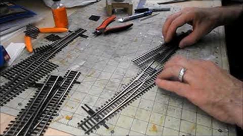 Making crossovers from Walthers turnouts