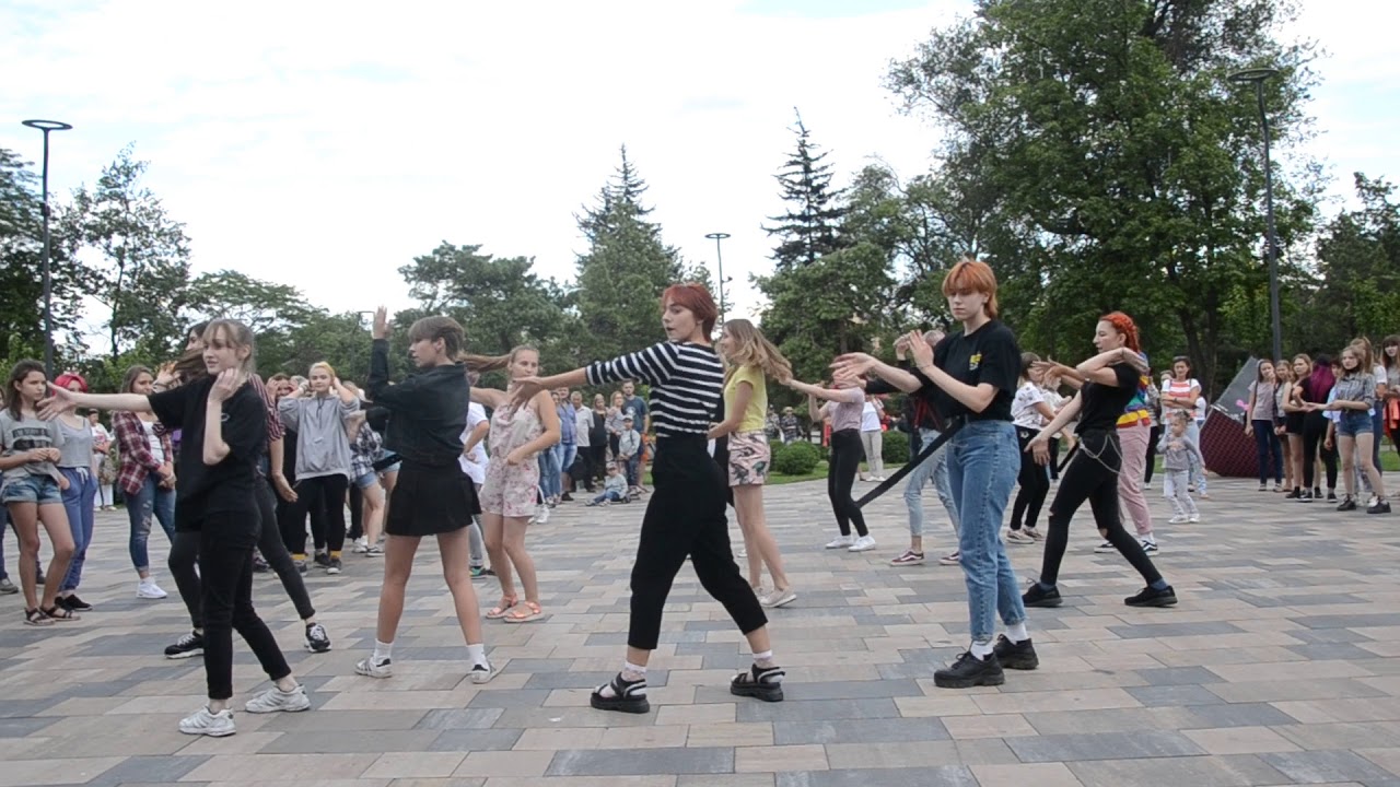 K-POP Random Dance in Public [Part 1] - YouTube