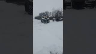 Ласточка работает зимой Т-150