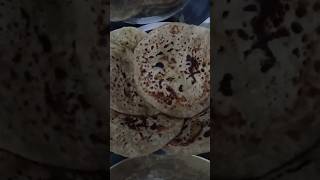 jinhone roti banana sikhaya unko kabhi nhi khilaya#viralpicture #mummy vlogs 🙏❤️❤️🎊🙄